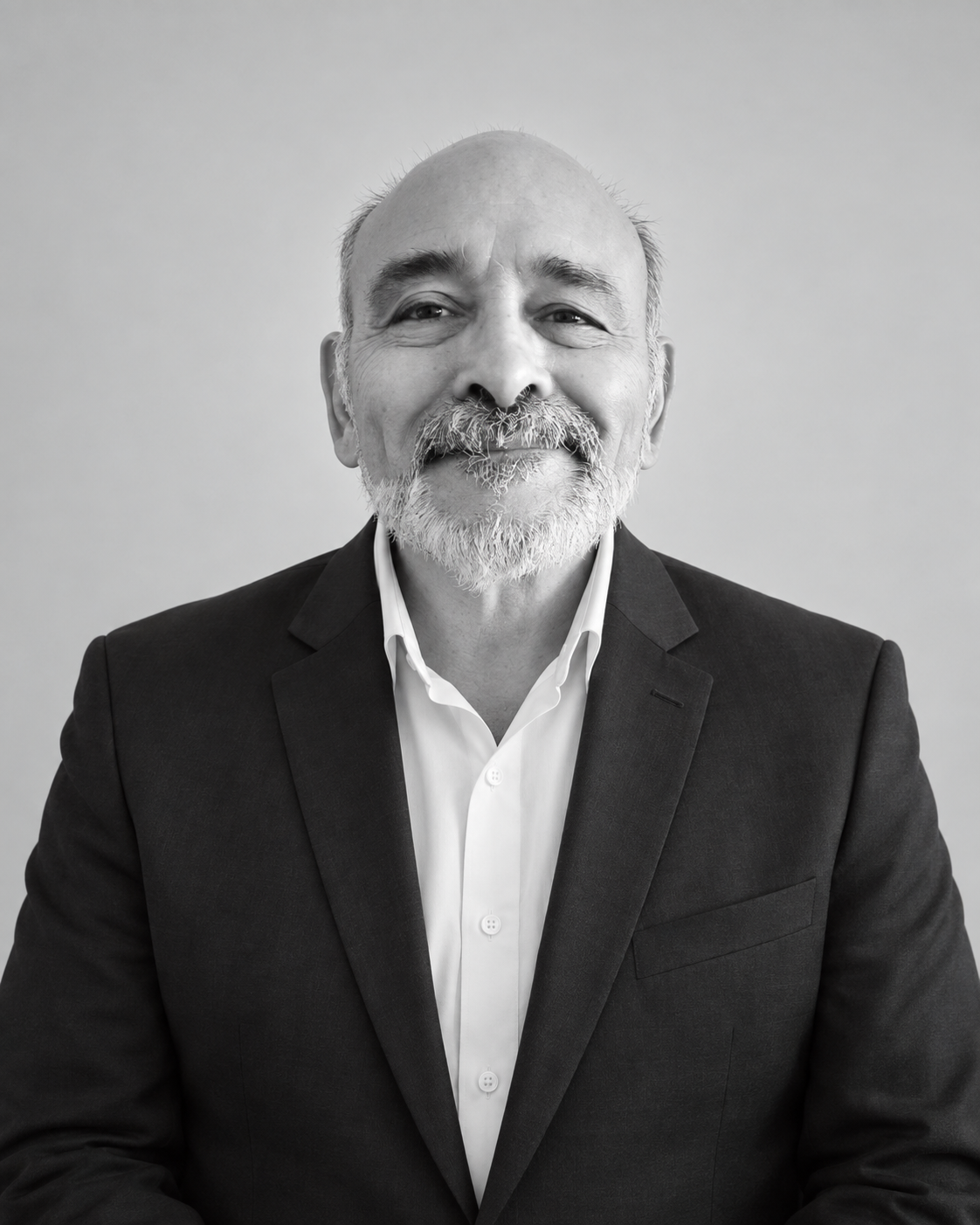 Jorge Hernández Cabeza, Socio Gerente